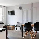 Otel Le Dauphin 3*