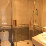 Otel Le Dauphin 3*