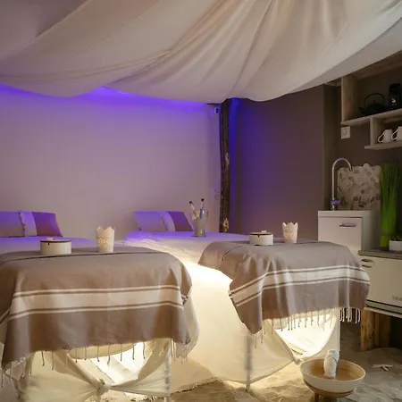 Le Dauphin Les Loges 3* Honfleur