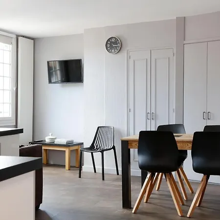 Hotel Le Dauphin Les Loges 3*
