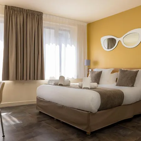 Le Dauphin Les Loges Hotel