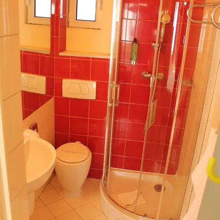 Le Dauphin Les Loges