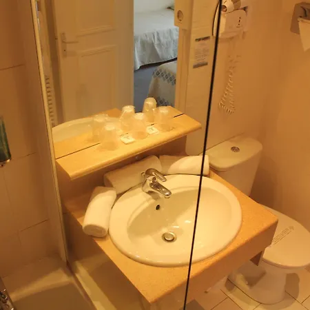 Le Dauphin Hotell