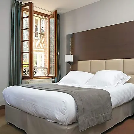 Le Dauphin Les Loges 3*