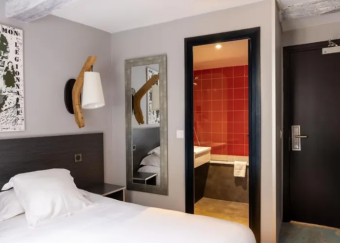 Le Dauphin 翁弗勒尔