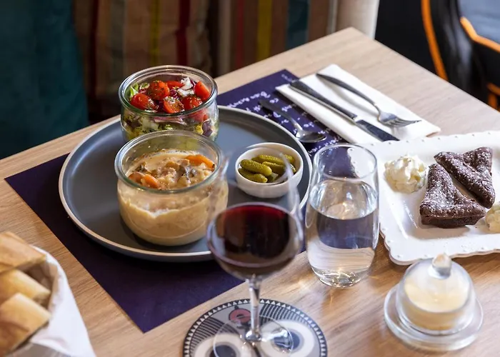 Le Dauphin 酒店 翁弗勒尔